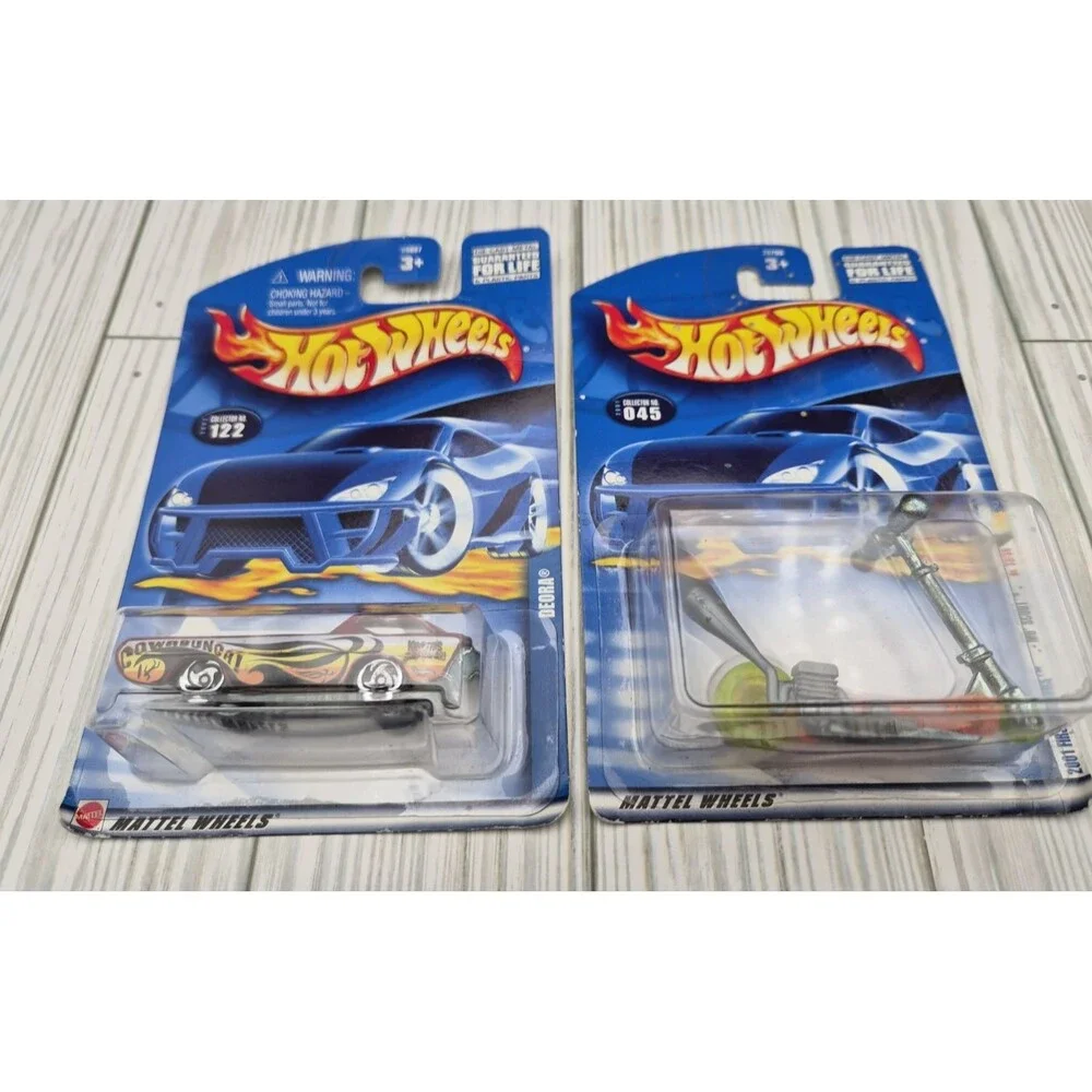 Hot Wheels 2001 First Editions Mo Scoot & Deora 122 Mattel Diecast Cars Set NIP